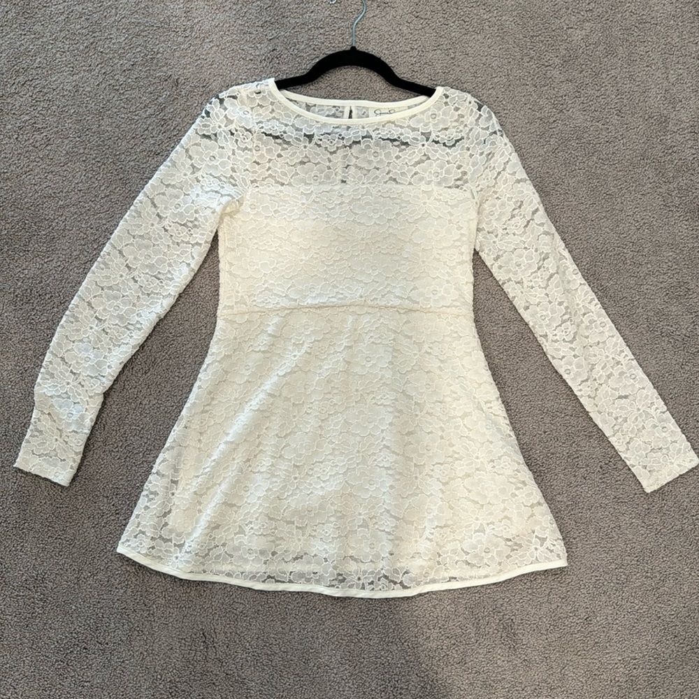 Jessica Simpson MATERNITY white lace shirt